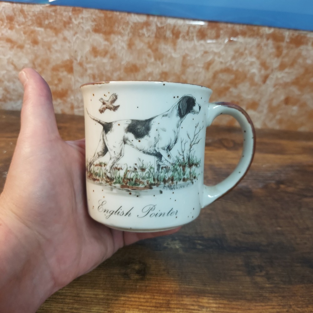 English Pointer Hunting Dog Speckled Stoneware Coffee Mug Brown Rim 3.5 Inch